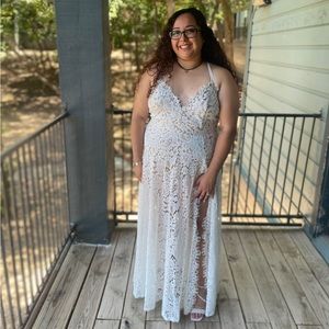 🦋LULUS Love of Details White Lace Backless Maxi Dress Wedding Dress